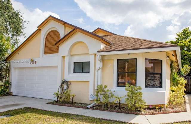156 Colly Way photos photos