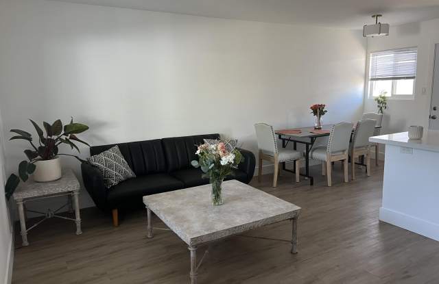 4490 E Camino Parocela unit: 3 photos photos