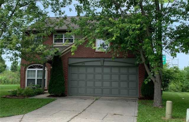 6758 Wimbledon Drive - 6758 Wimbledon Drive, Zionsville, IN 46077