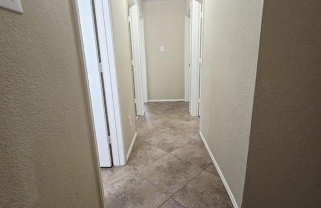 205 Trailwood Drive Gallery 3