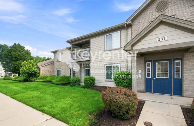 Modern 3-Bedroom Retreat with Pool, Fitness Center & More Gallery 1