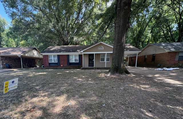 2576 Courtney Dr photos photos