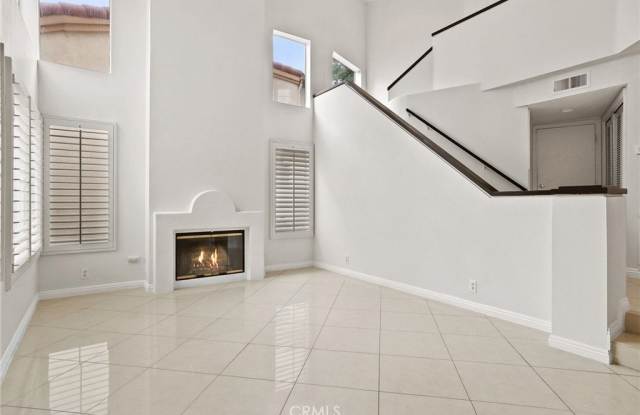 17 Del Perlatto Gallery 4