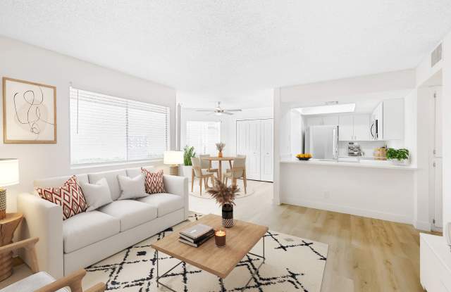 Meadow Glen Apartments Gallery 4