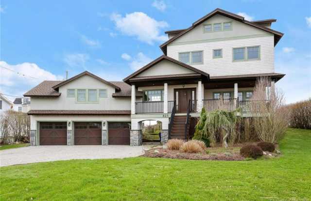 825 Fairfield Beach Road Gallery 2