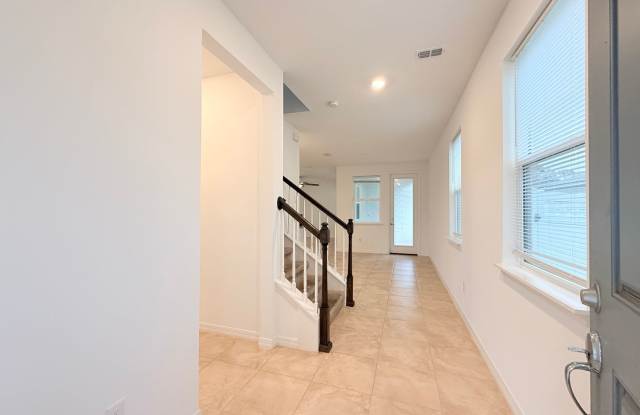 Spacious 4-Bedroom Home with 3 Full Baths & Walk-In Closets in Every Bedroom! Gallery 4