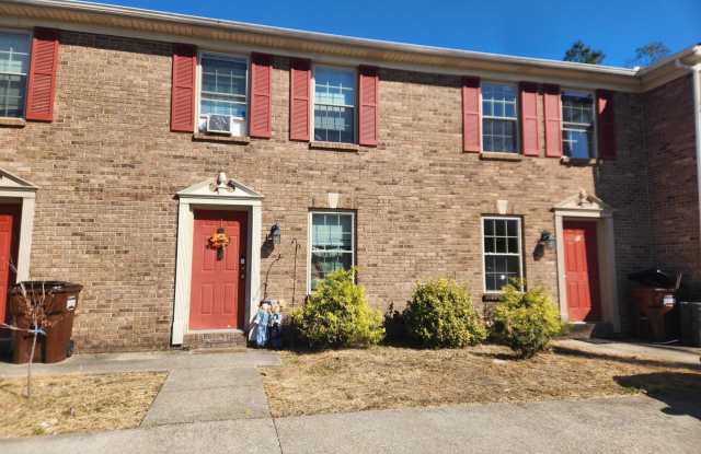216 Shamrock Lane Gallery 1