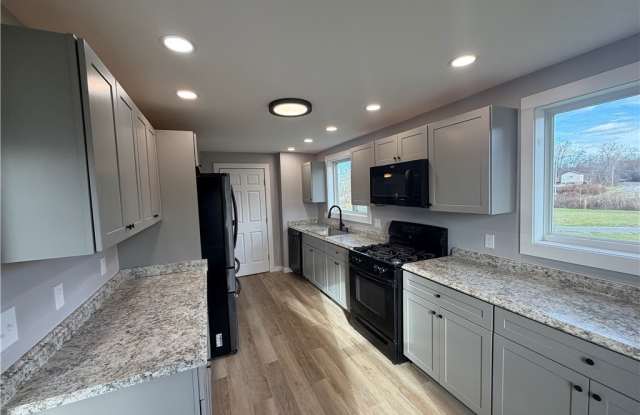 71 S Corning Road - 71 South Corning Road, Chemung County, NY 14830