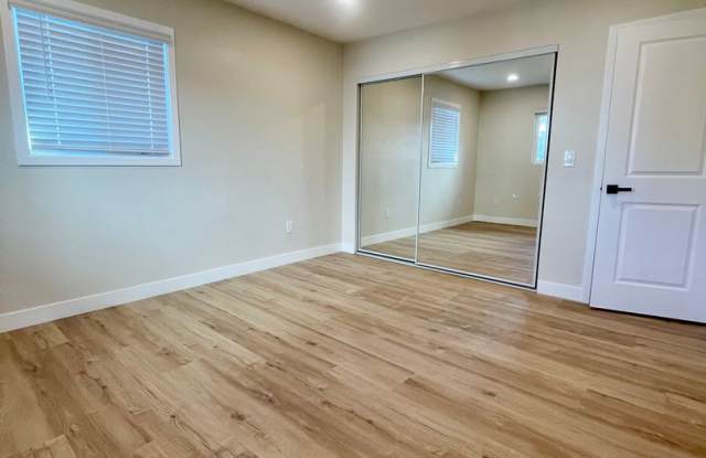 Newly renovated 3bd Gallery 2