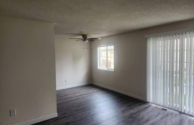 2512 East South Riverton Avenue - 2512 East South Riverton Avenue, Spokane, WA 99207