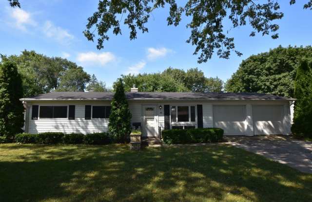 62 Hubbard Way photos photos
