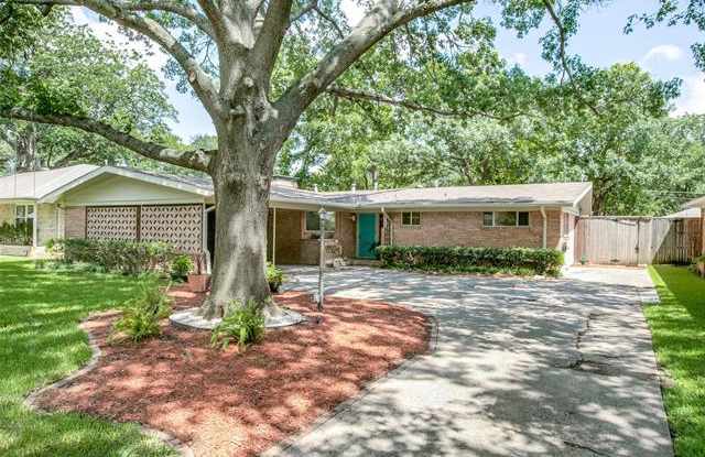 7024 Whitehill Street Gallery 2