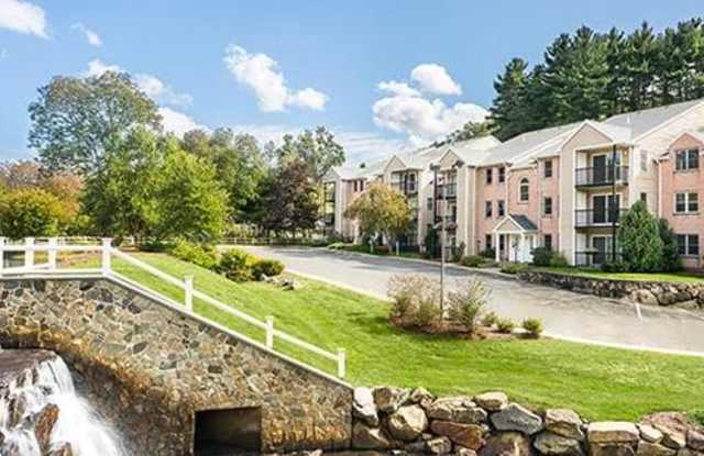 12 Waterfall Dr. Gallery 2