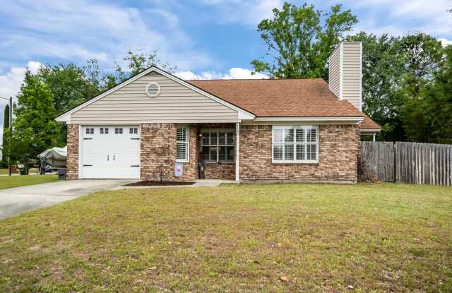 Whitemarsh Island Gem - Charming 3-Bedroom Home on a Corner Lot in Battery Point photos photos