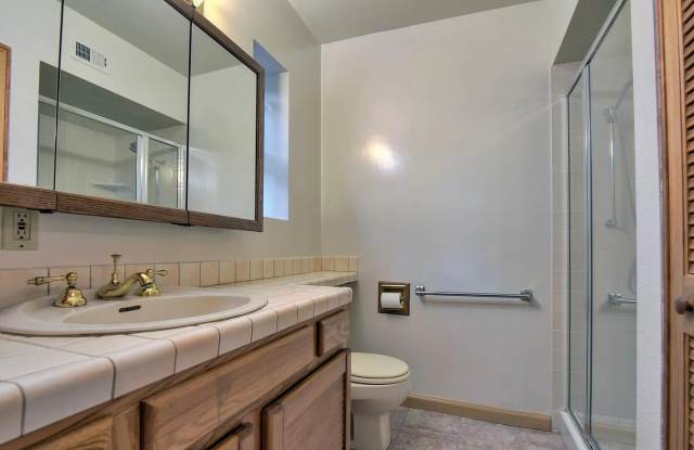 2817 Golden Rain Rd photos photos