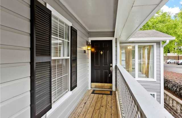 1205 Vicksburg Place Gallery 4