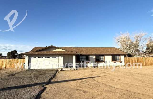 20816 Yucca Loma Rd - 20816 Yucca Loma Road, Apple Valley, CA 92307