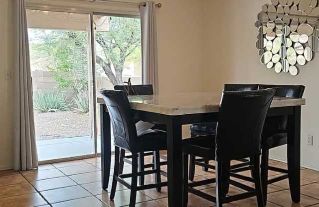 2174 West Roundwood Place Gallery 2