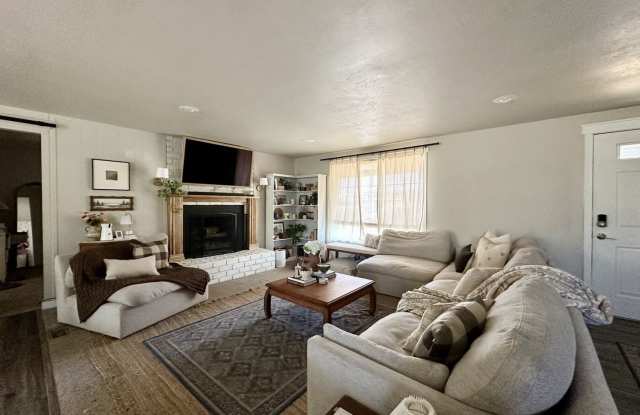 Spacious 4BR House in South Ogden Gallery 4