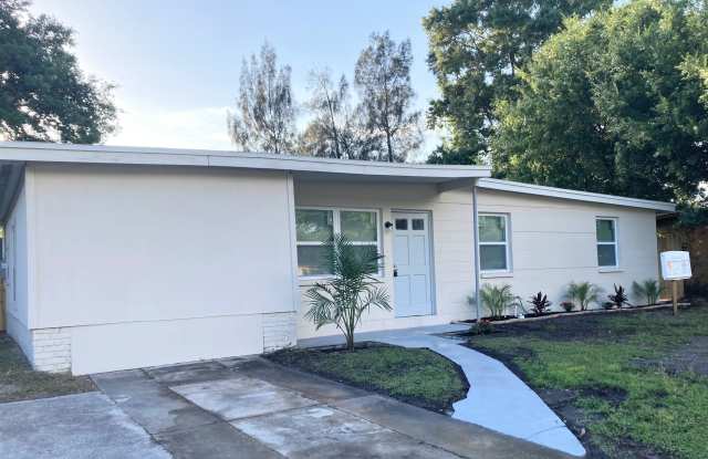 4925 S 83rd St - 4925 South 83rd Street, Progress Village, FL 33619