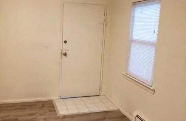 1138 Valley Rd - 1138 Valley Road, Passaic County, NJ 07470
