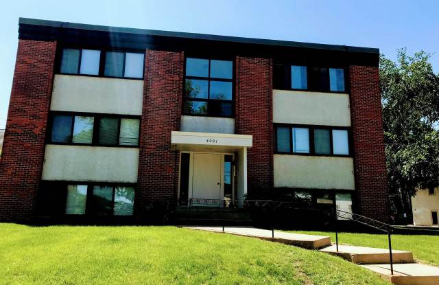 4001 West 31st St. (Saint Louis Park) Gallery 2