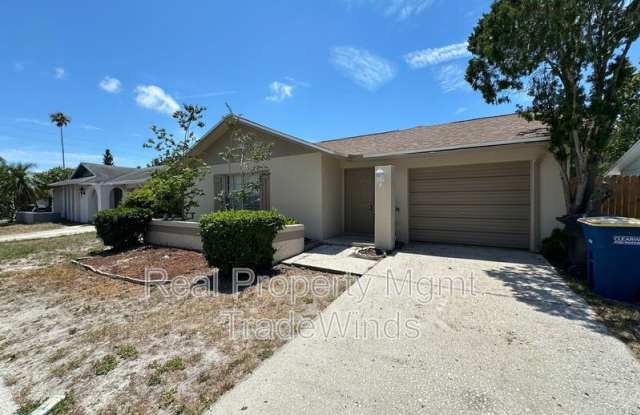 2020 San Sebastian Way South - 2020 San Sebastian Way South, Clearwater, FL 33763
