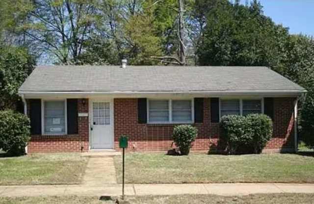 AVAILABLE NOW!!! - 1831 Austin Street, Montgomery, AL 36110