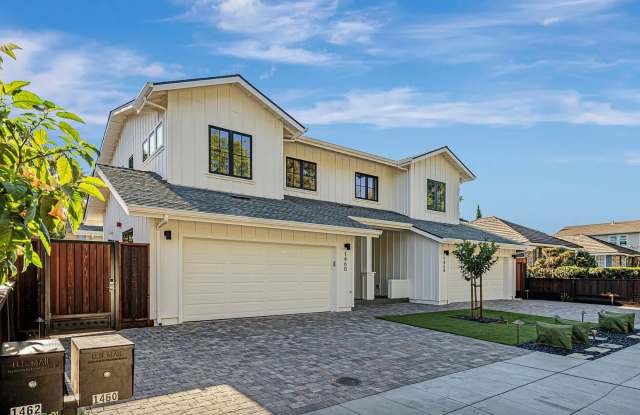 Welcome to The Grove on Kentfield, nestled in Redwood City's charming Palm Park neighborhood. - 1460 Kentfield Avenue, Redwood City, CA 94061