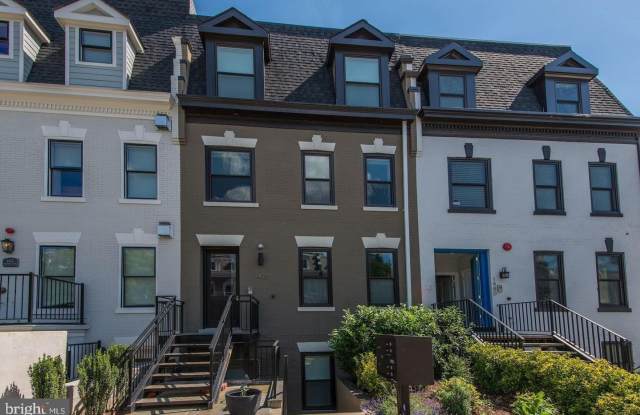 1478 HARVARD ST NW #3 photos photos