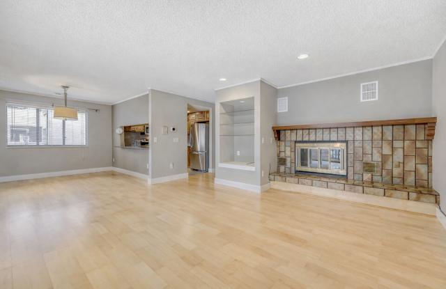 Charming, Classic Boulder Condo in a Prime Location - Available NOW photos photos