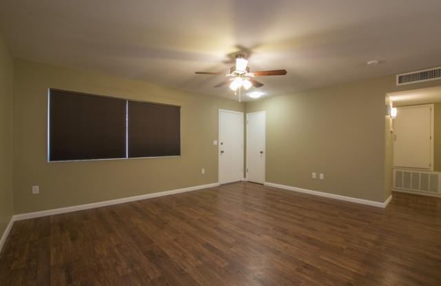 10319 West Cameo Drive Gallery 4