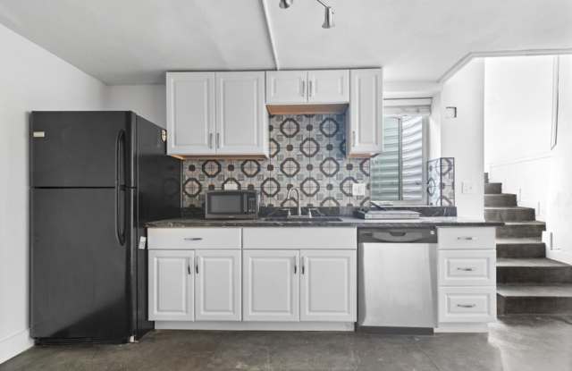 3521 Osage Street - One Gallery 2