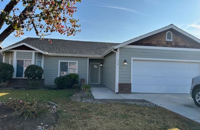 924 N. Cottage - 924 North Cottage Street, Porterville, CA 93257