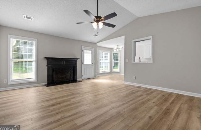 1587 Brush Creek Drive Gallery 4