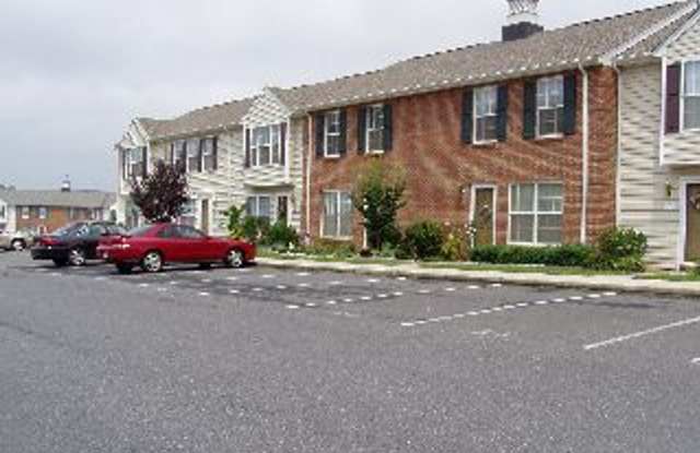 Village At Greenview-Timberlake Area Townhome - 75 Mulberry Circle, Timberlake, VA 24502 Village At Greenview-Timberlake Area Townhome - 75 Mulberry Circle, Timberlake, VA 24502