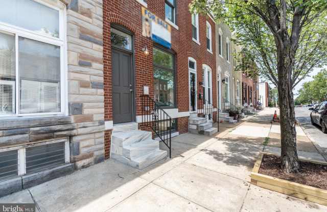 314 S CLINTON STREET S Gallery 2