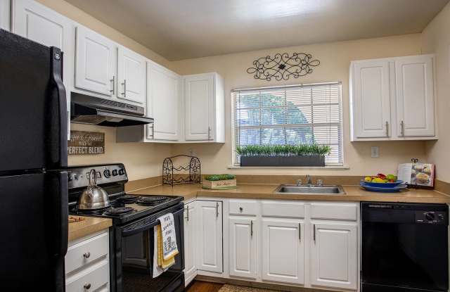 The Legacy Apartments Gallery 2