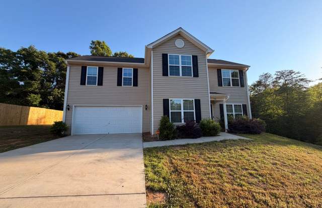 Available Now – Spacious 3Bed, 2.5 Bath + 1 Bonus Room with closet, 1.5 Acres in Rural Hall! photos photos