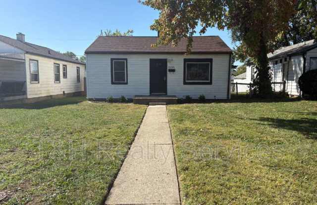 2220 Villa Avenue Gallery 1
