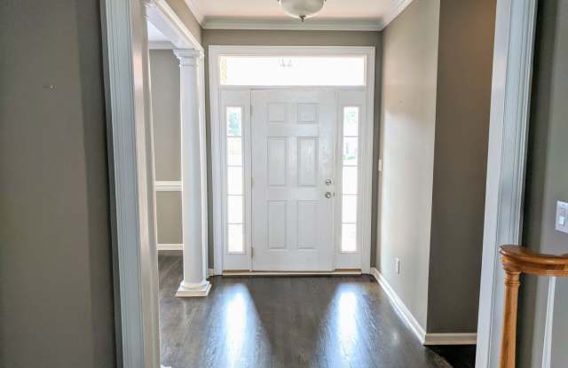 21028 Lagoona Drive Gallery 4