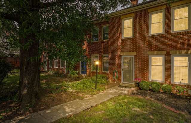 811 GIBBON STREET photos photos