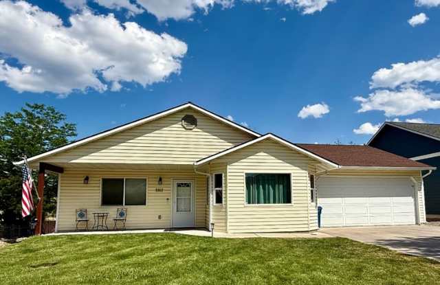 Fully Furnished and Supplied House in Lower Miller Creek photos photos