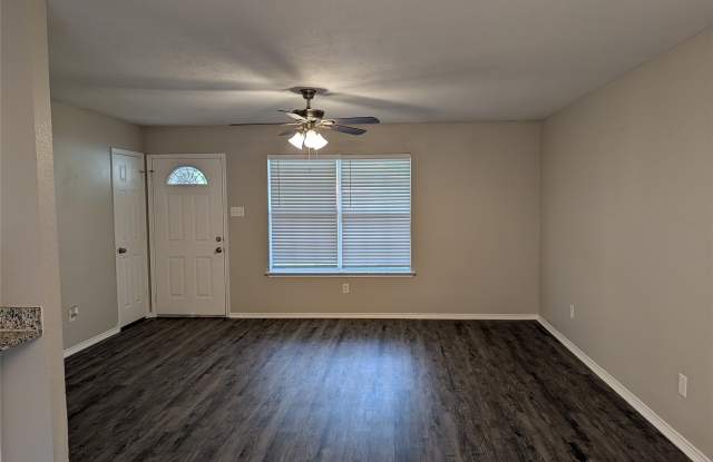 118 Westridge Drive Gallery 4