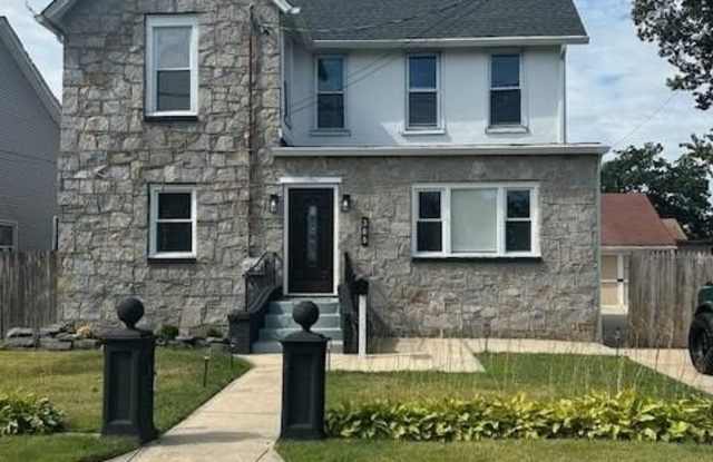 309 S Broadway unit: 2 - Upper Level photos photos 309 S Broadway unit: 2 - Upper Level photos photos