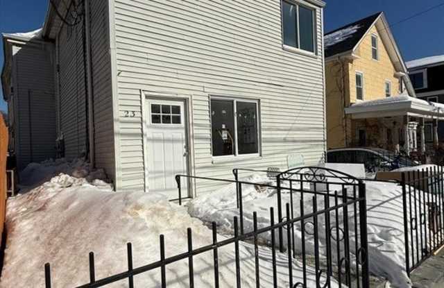 23 Auburn Ave unit: 2 photos photos