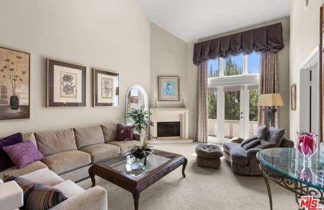 1133 9th St photos photos
