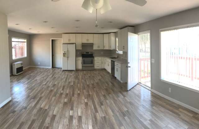 Recently Renovated 3BD/2BA Home with Large Yard, Bonus Room & 2-Car Garage photos photos Recently Renovated 3BD/2BA Home with Large Yard, Bonus Room & 2-Car Garage photos photos