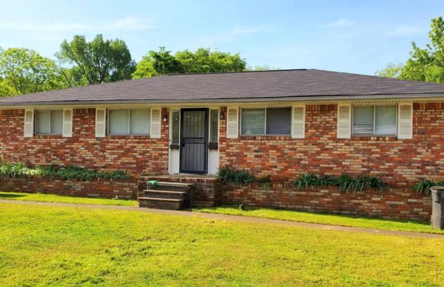 1437 Vesta Ave - 1437 Vesta Avenue, East Point, GA 30344