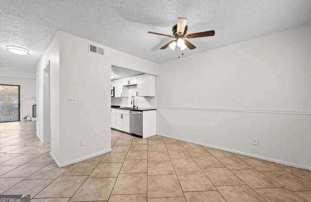 579 Northridge Cros Drive photos photos